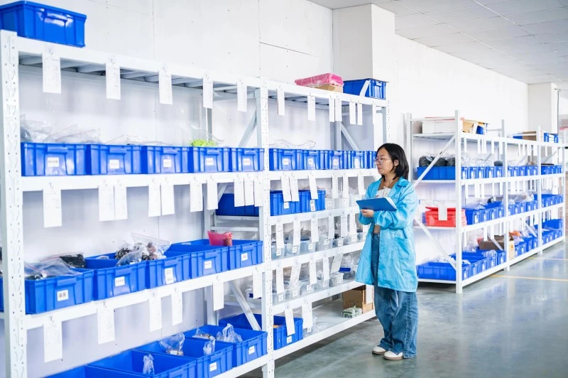 3 x 360° built-in lithium battery red laser level